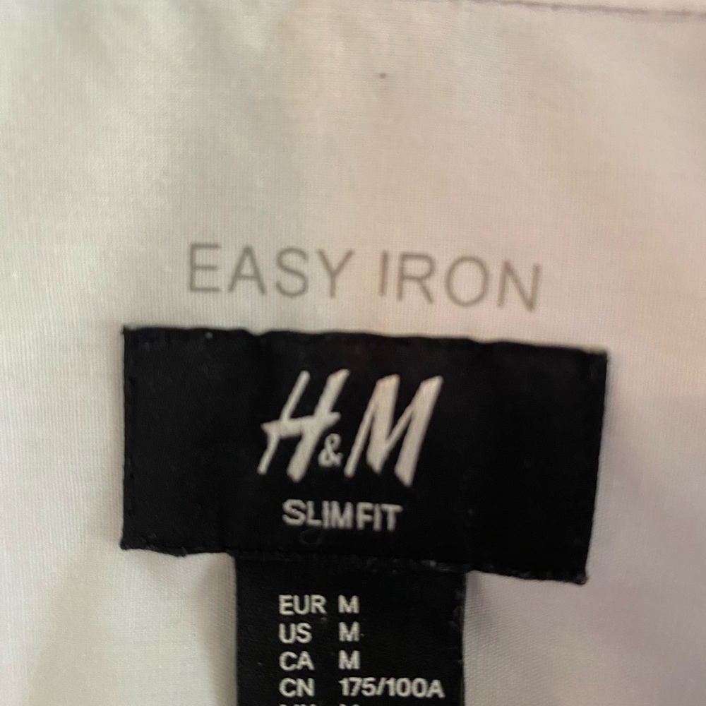 White dress shirt
